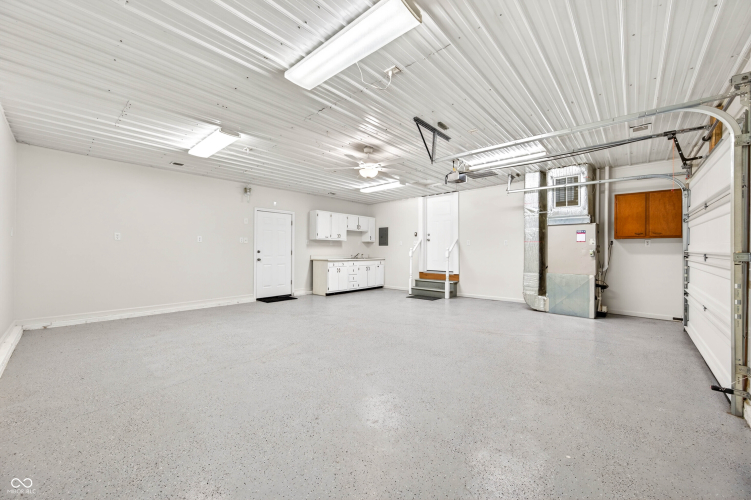 Listing Image 53