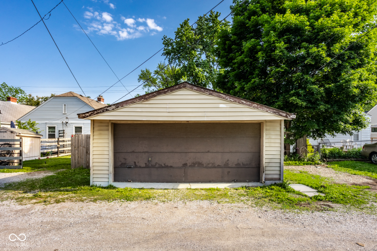 Listing Image 29