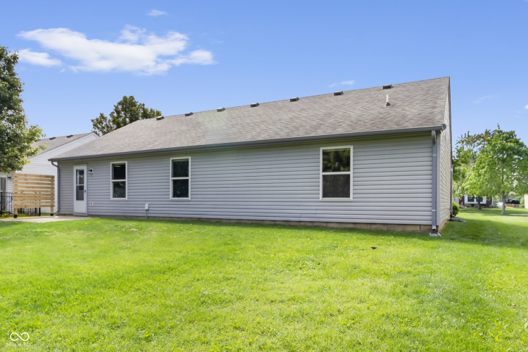 Listing Image 48