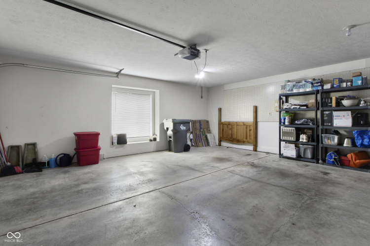 Listing Image 30
