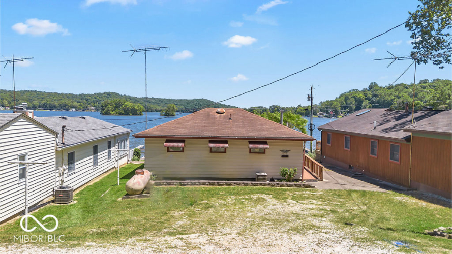 Listing Image 28