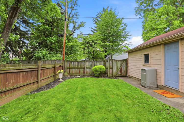 Listing Image 29