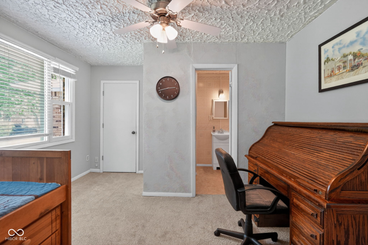 Listing Image 26