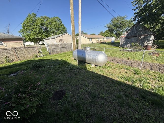 Listing Image 25