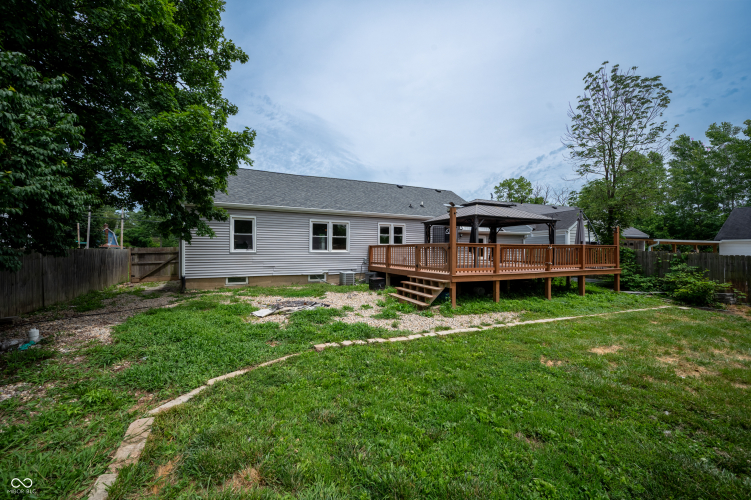 Listing Image 17