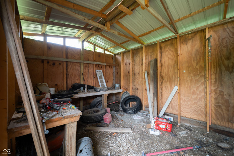 Listing Image 18
