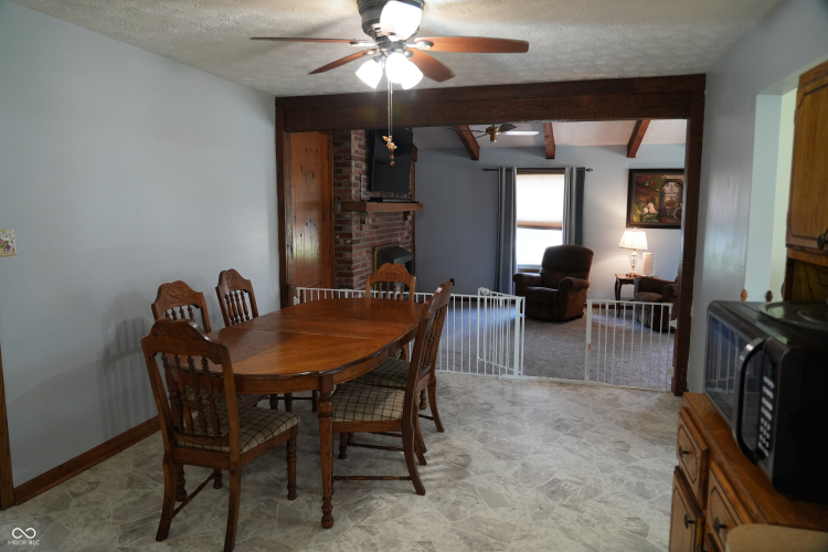 Listing Image 33