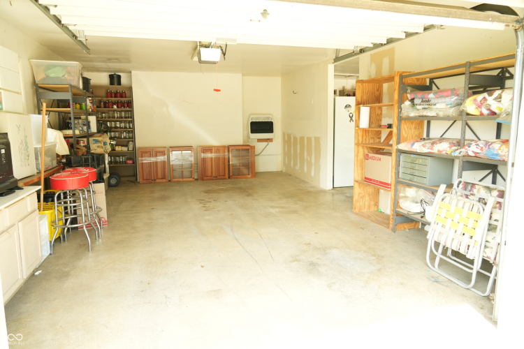 Listing Image 40