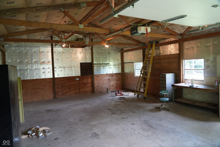 Listing Image 49