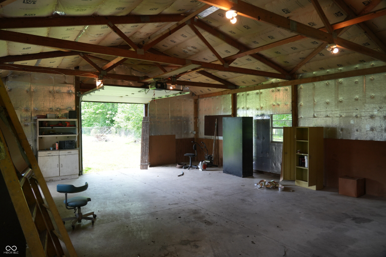 Listing Image 51