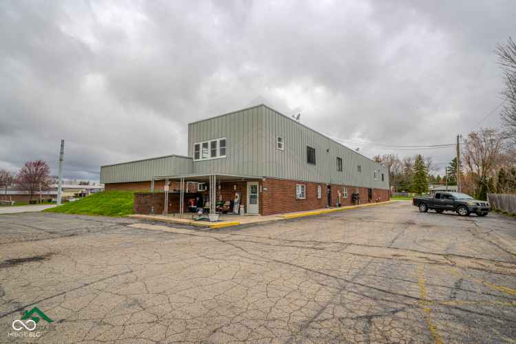 Listing Image 6