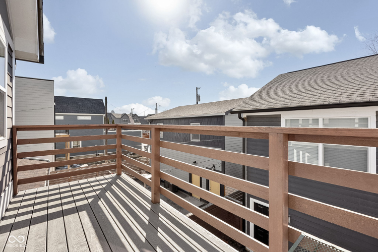 Listing Image 17