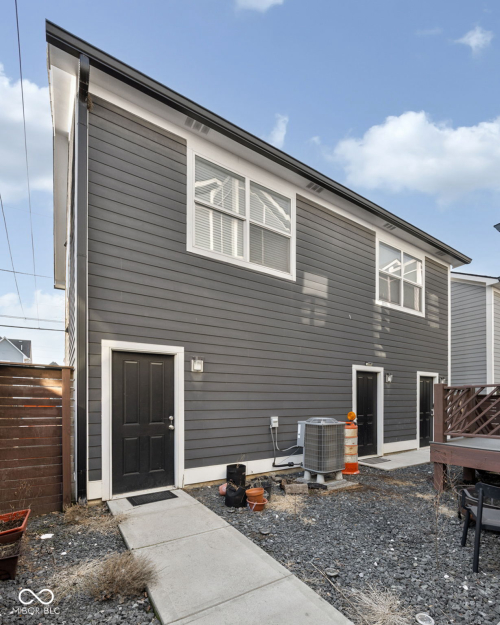 Listing Image 29