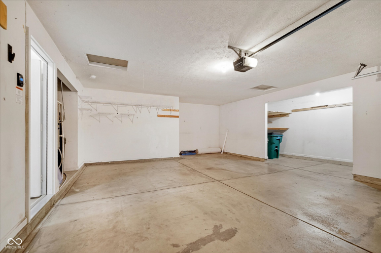 Listing Image 30