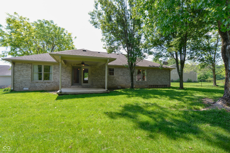 Listing Image 45