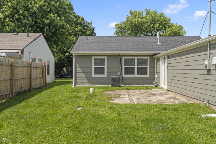 Listing Image 23