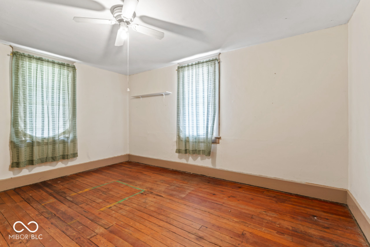 Listing Image 23