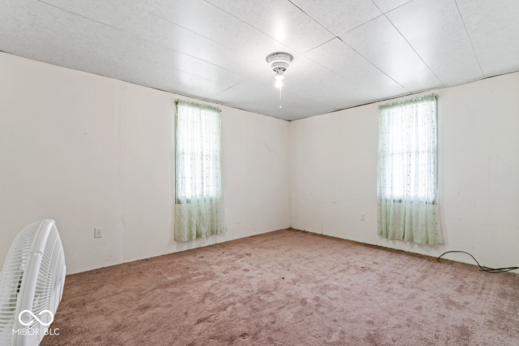 Listing Image 25
