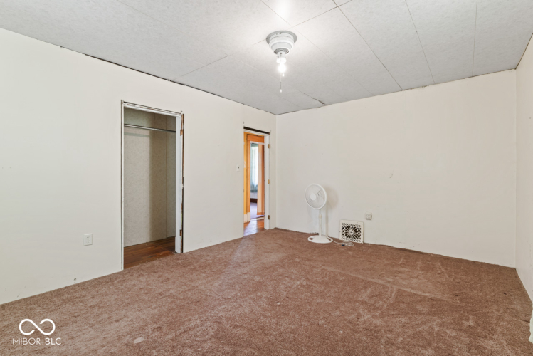 Listing Image 26