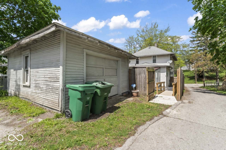 Listing Image 39