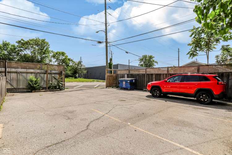Listing Image 31