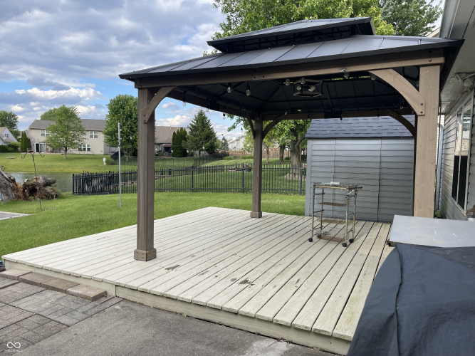 Listing Image 17