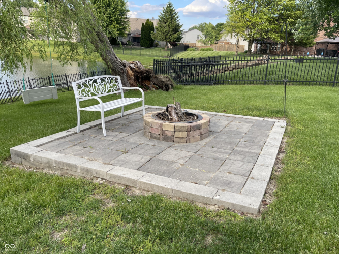 Listing Image 18