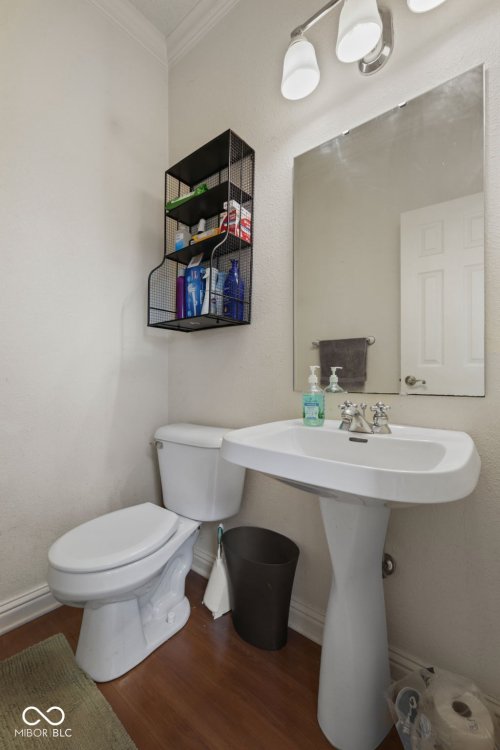 Listing Image 14