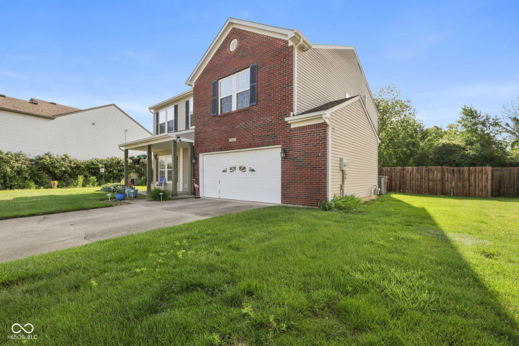 Listing Image 3