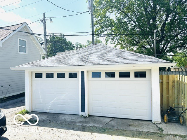 Listing Image 5