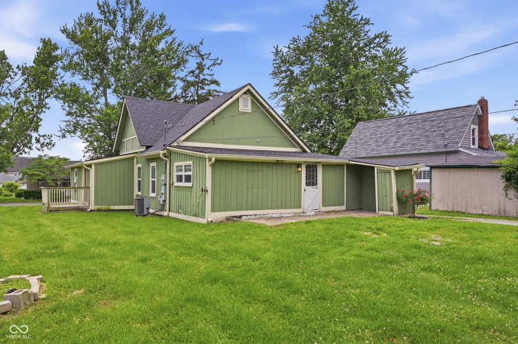 Listing Image 18