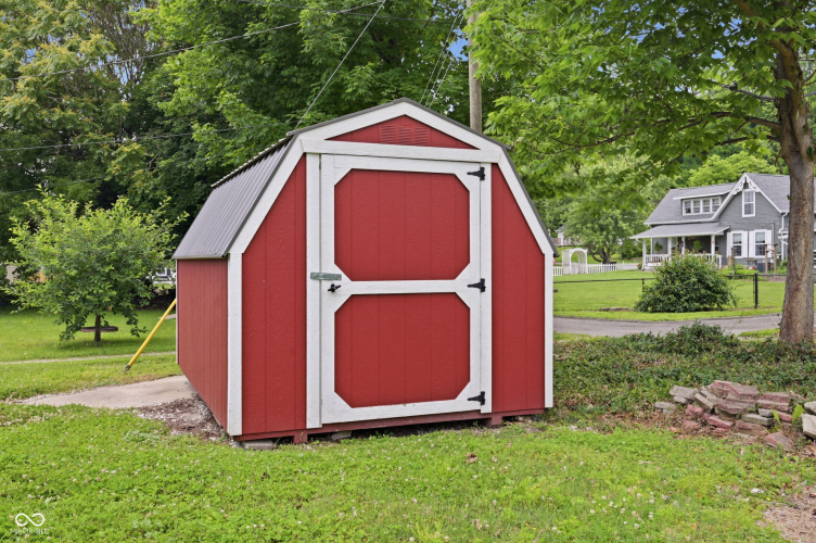 Listing Image 19