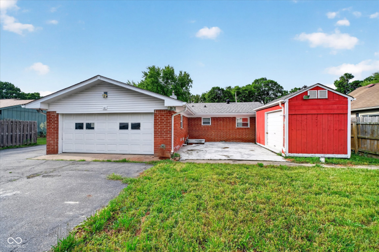 Listing Image 19