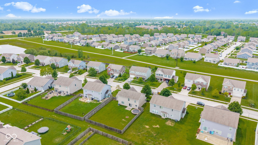 Listing Image 58