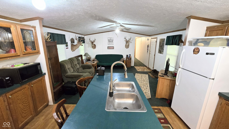 Listing Image 37