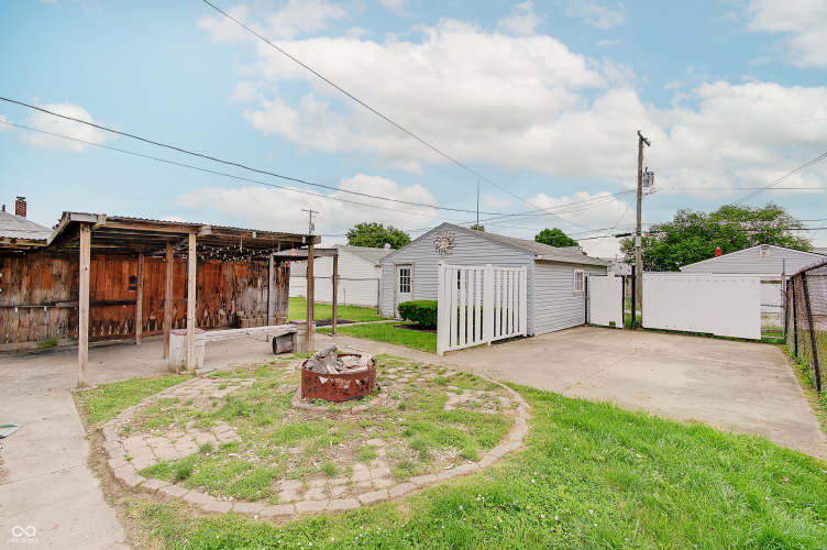 Listing Image 31