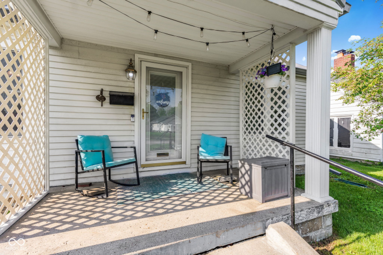 Listing Image 3