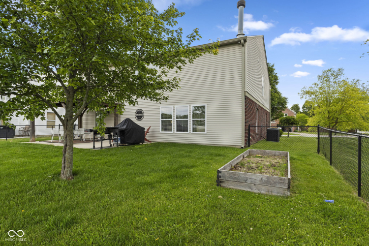 Listing Image 46