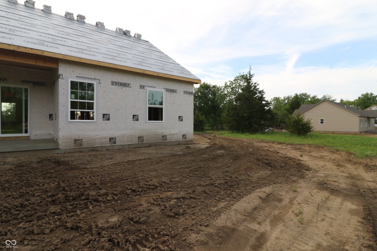 Listing Image 33