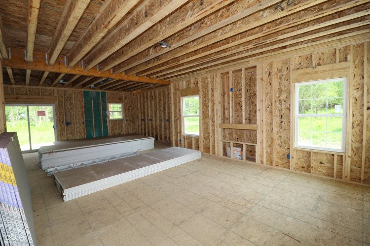 Listing Image 7
