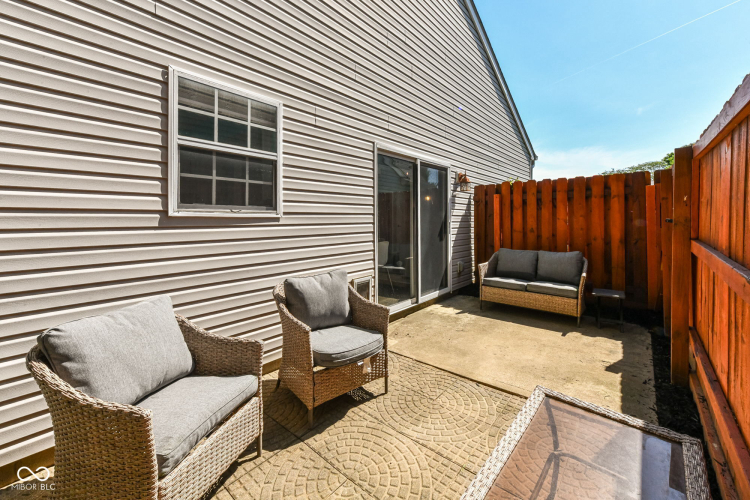 Listing Image 27