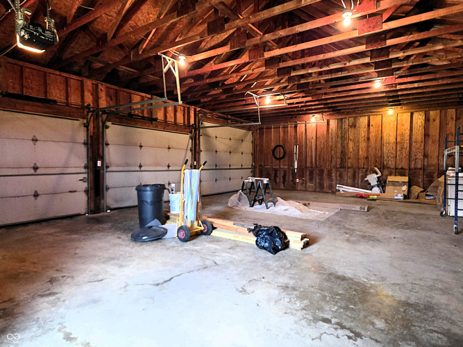 Listing Image 27