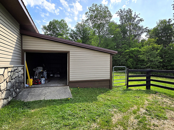 Listing Image 28