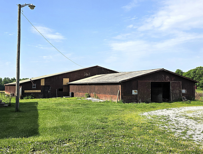 Listing Image 43