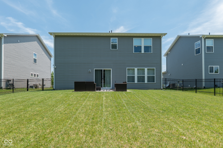 Listing Image 40