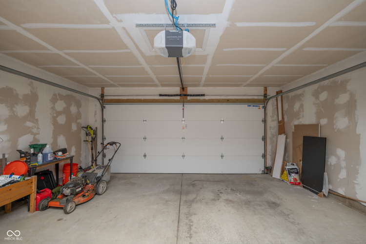 Listing Image 41