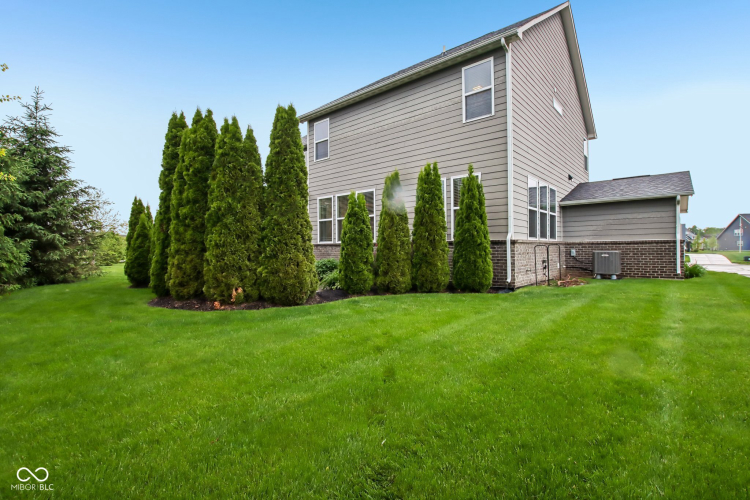 Listing Image 55
