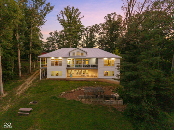 Listing Image 11