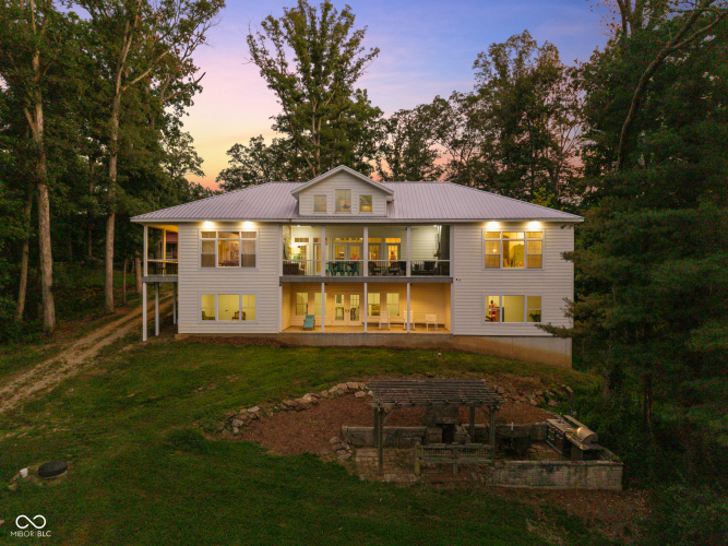 Listing Image 12