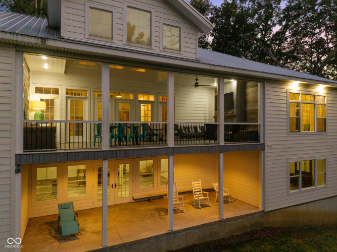 Listing Image 16